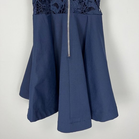Xenia Boutique Womens Blue Lace Mini Dress Sleeveless V Neck Skater size 6 - Picture 10 of 14